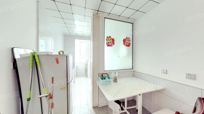 忠诚街小区二手房实景图