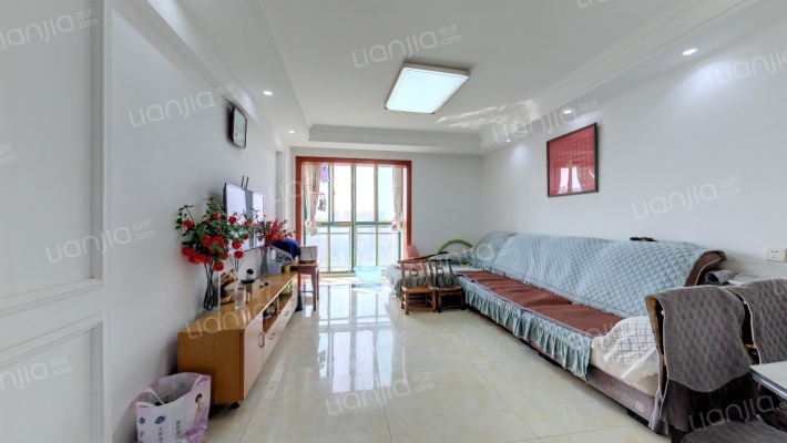 水岸车影二手房实景图