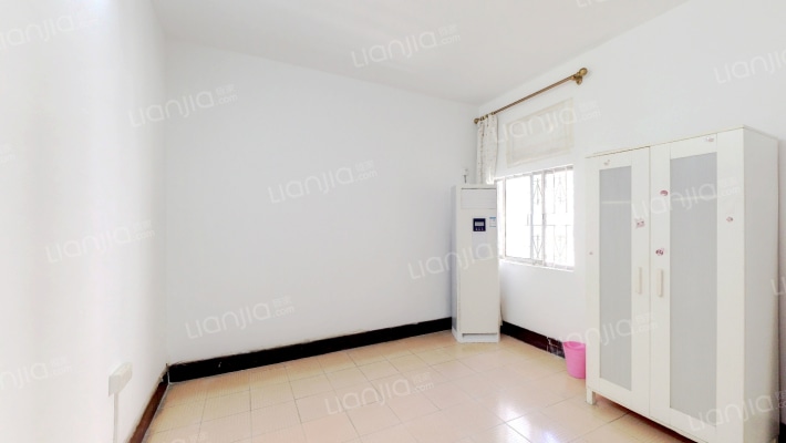 侨怡苑二手房实景图