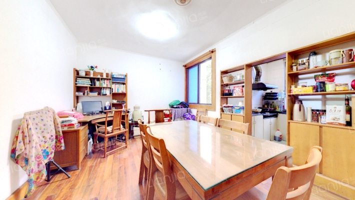 文曲路103号二手房实景图