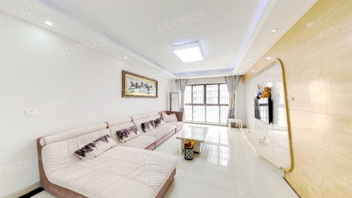 达翰钱隆公馆二手房实景图