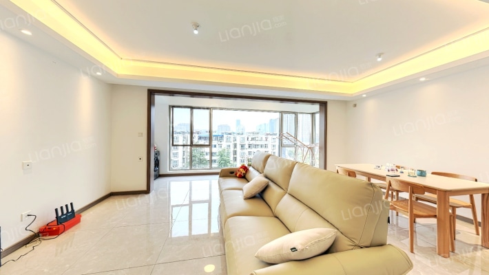 龙湖·天玺二手房实景图