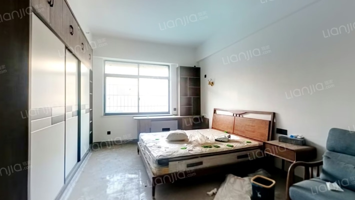 御皇国际公寓二手房实景图