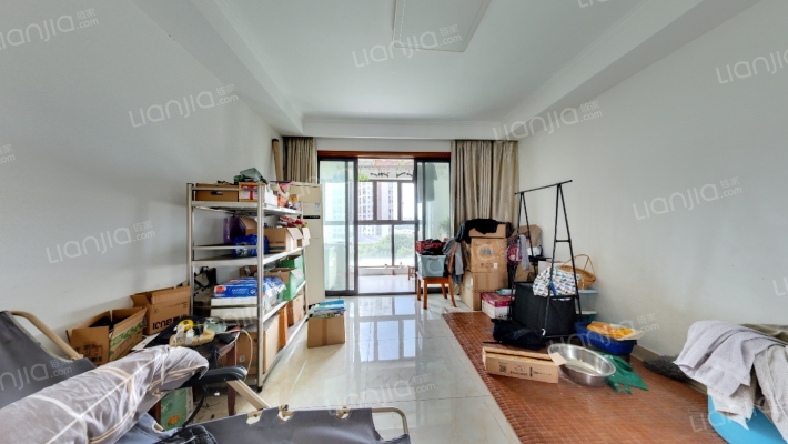 世茂石湖湾二手房实景图