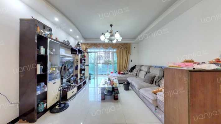 桂冠华庭二手房实景图