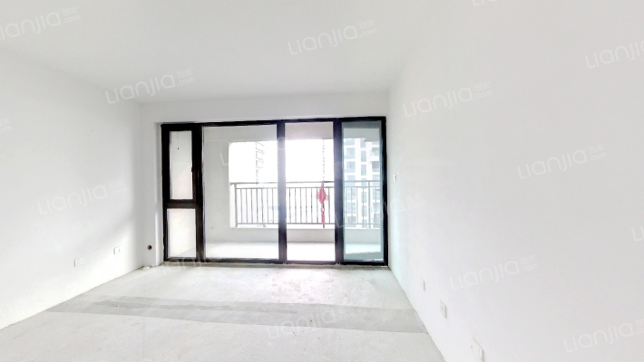 泽信天著二手房实景图