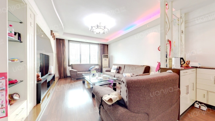 宏发公寓二手房实景图