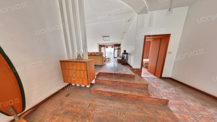 水利局宿舍二手房实景图