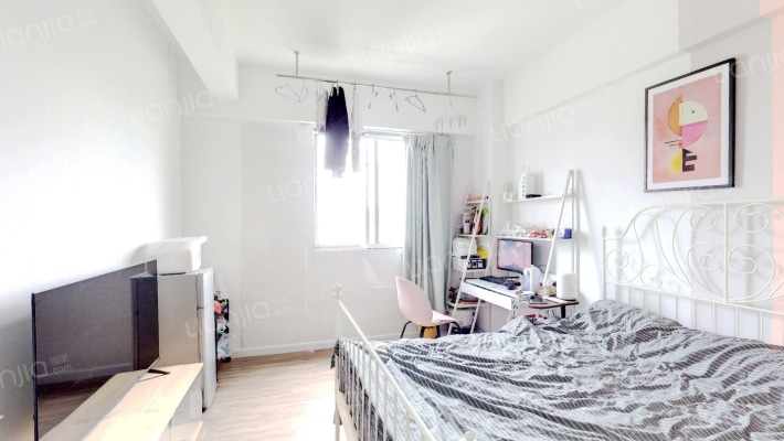 广海花园二手房实景图