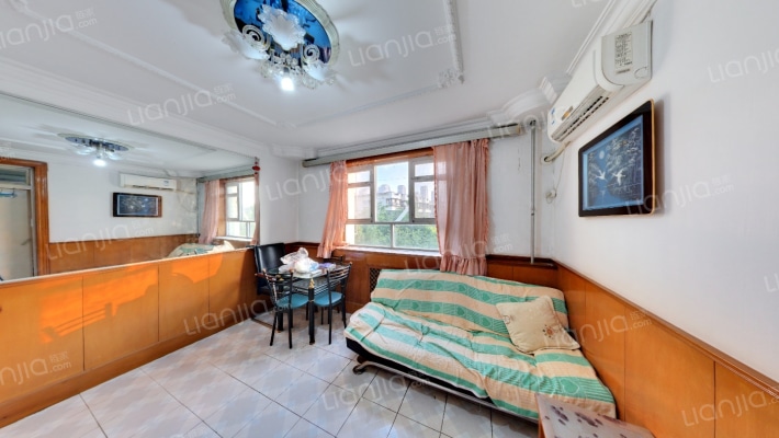 讷河里二手房实景图