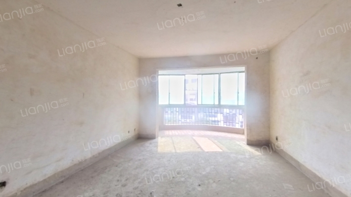 中大名苑二手房实景图