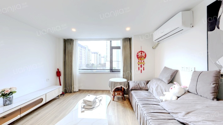 荣安江枫晓月二手房实景图