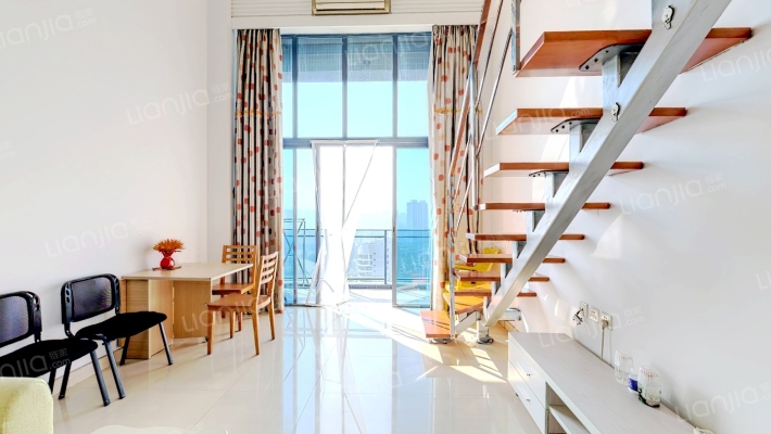 凯旋时代公寓二手房实景图