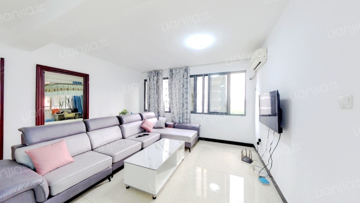 东泰新村二手房实景图