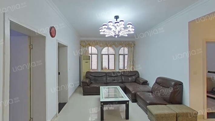 鸿运花园二手房实景图