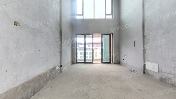 荣融雍泽公馆二手房实景图