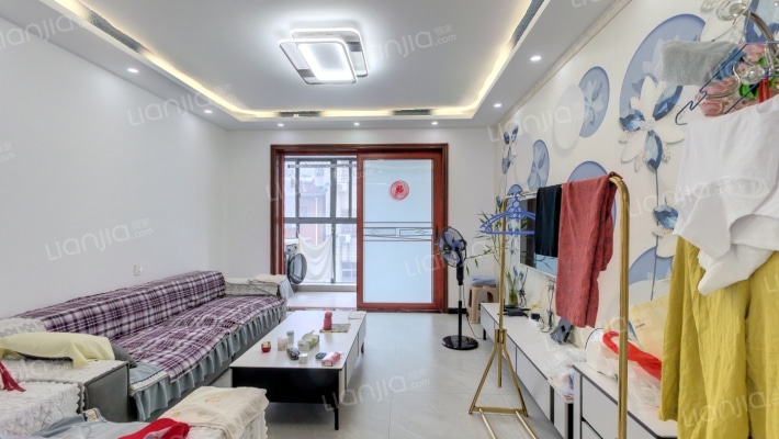 天中之星小区二手房实景图