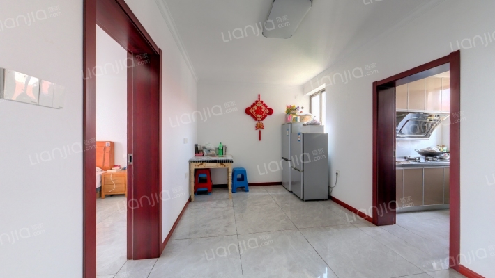 富新社区二手房实景图