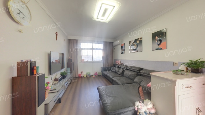 天明路58号院二手房实景图