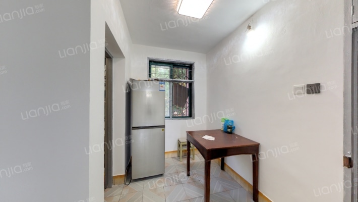 铁路西站宿舍二手房实景图