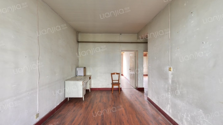 省高级法院家属院二手房实景图