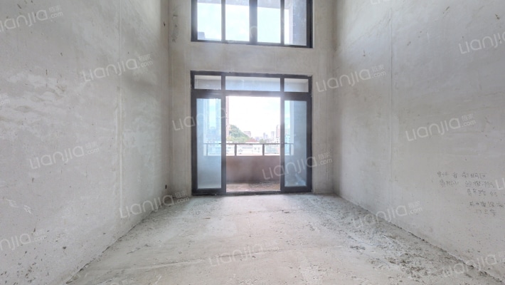 恒大南明御府二手房实景图