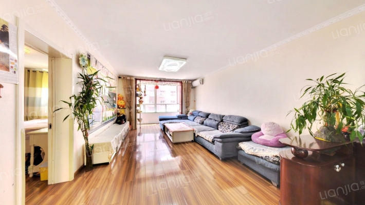 伟业花园二手房实景图