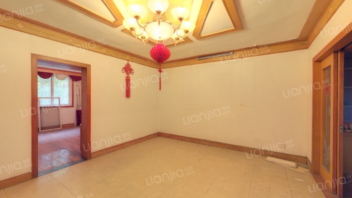 松盛花苑二手房实景图