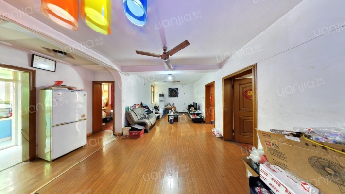 罗马花园西区二手房实景图
