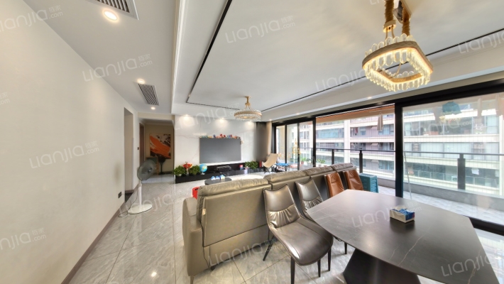 西著七里二组团二手房实景图