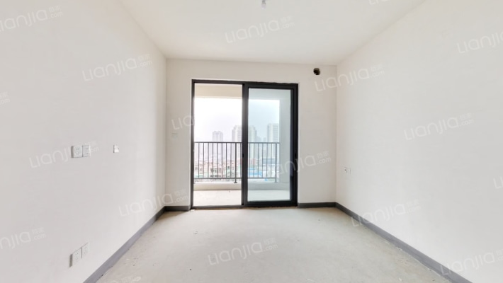 时光映花园二手房实景图