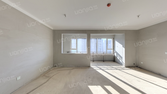 绿地智慧金融城C地块二手房实景图