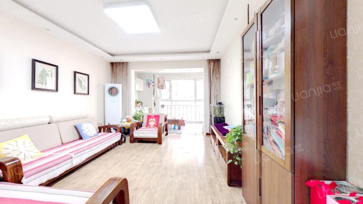 百替御园华府二手房实景图