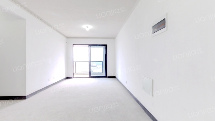 正黄泊翠里二手房实景图