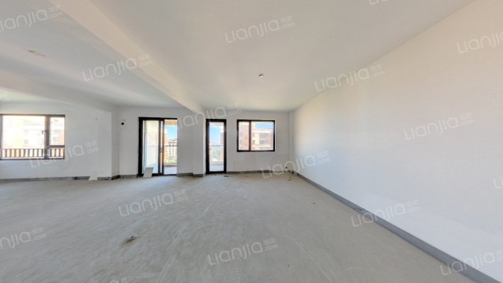 世茂海滨花园B3二手房实景图