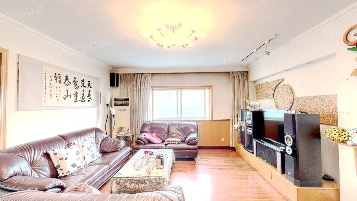 定西南路家属楼二手房实景图