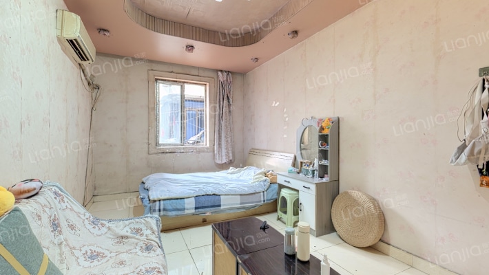 中道街131号二手房实景图