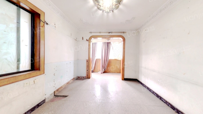 文庙前街85号二手房实景图