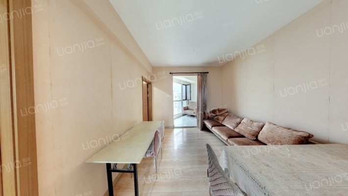 伊顿玫瑰公寓二手房实景图