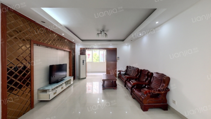 中新国际二手房实景图