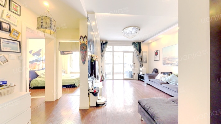 比华利国际城一期二手房实景图