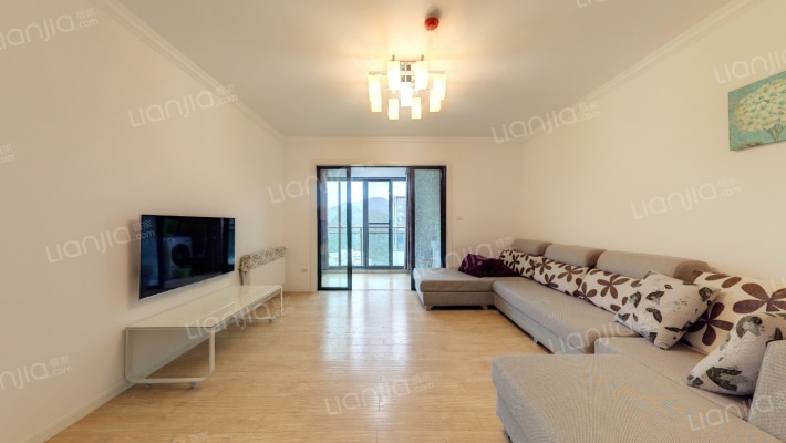 银海元隆广场B区二手房实景图