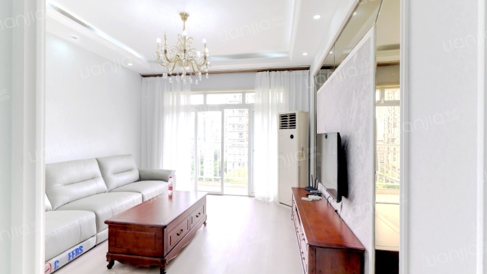 华彩俊豪二手房实景图