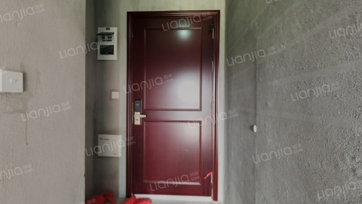 铂瑞花园北区二手房实景图