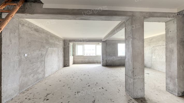 谢家路名苑二手房实景图