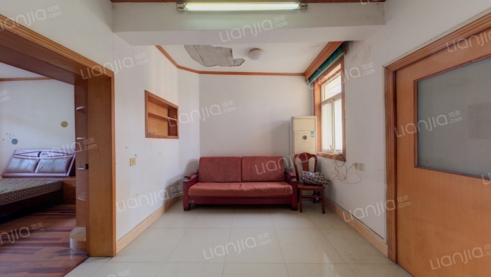 东新南路253号二手房实景图