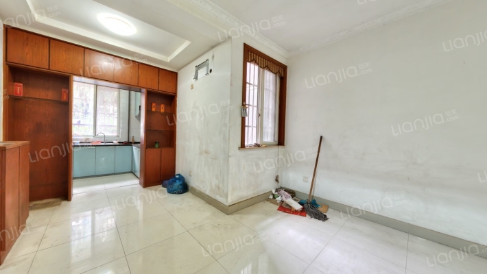 山湖天香苑二手房实景图