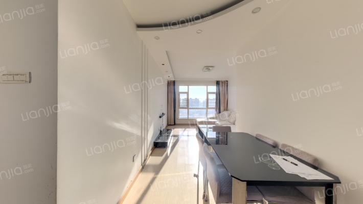 东田青年城B区二手房实景图