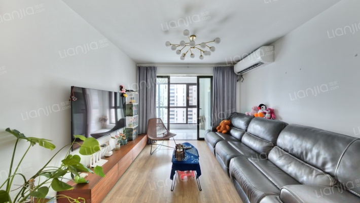 茗悦华庭二手房实景图