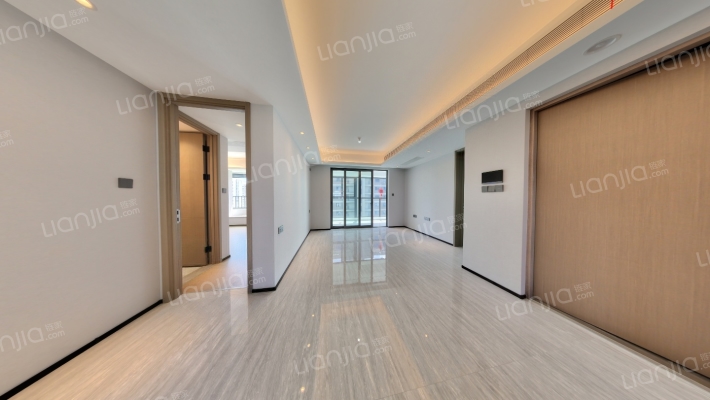 万科·颐和玲珑花园二手房实景图